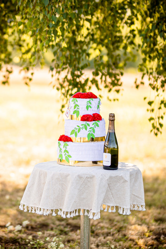 Wedding Cake-Piñata "Rot" image 0